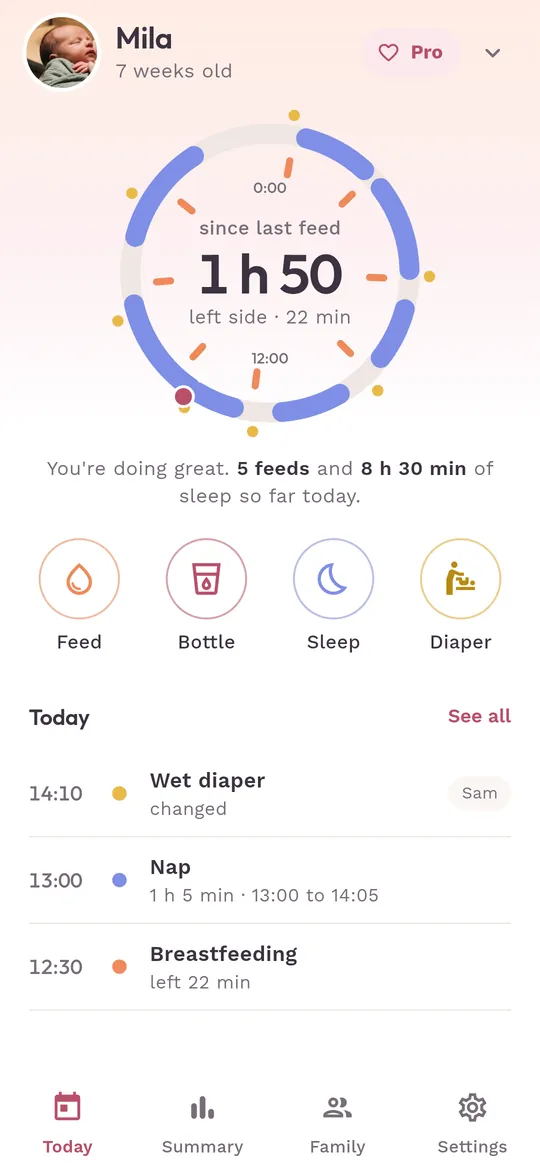 Weehours screen: Your baby's day on one clock